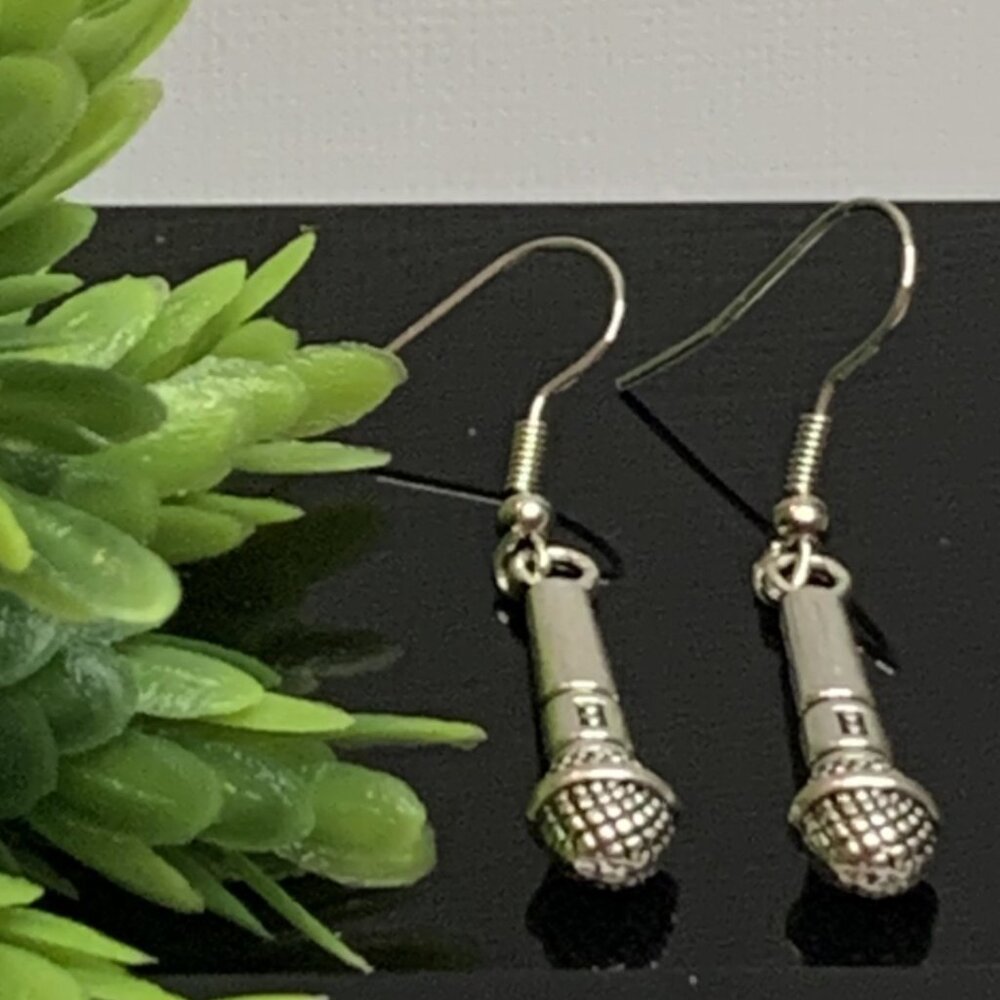 Microphone Earrings, Singing Earring, Music Earring, Educator Earring, Gift Idea